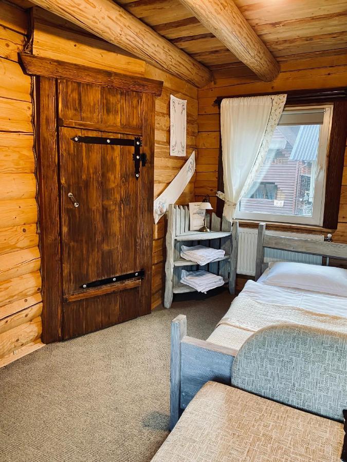 Guest House Anastasia Tatariv Exterior foto